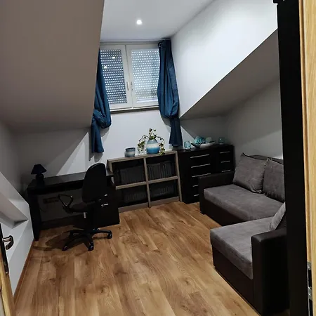 100m2 Centrum Grafika Apartment