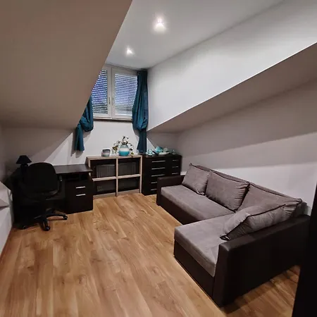 100m2 Centrum Grafika Apartment